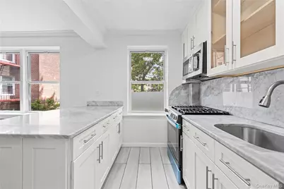 141-39 78th Road #2P, Kew Gardens, NY 11367 - Photo 5