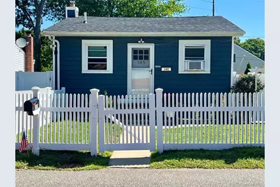 145 Carroll Avenue, Ronkonkoma, NY 11779 - Photo 1