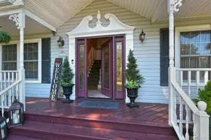 7 Ona Ave, Dix Hills, NY 11746 - Photo 5