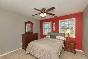7 Ona Ave, Dix Hills, NY 11746 - Photo 27