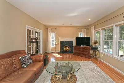 7 Ona Avenue, Dix Hills, NY 11746 - Photo 17