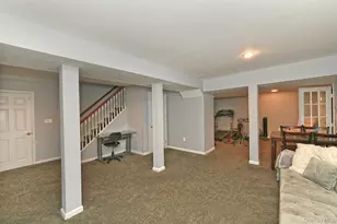 7 Ona Ave, Dix Hills, NY 11746 - Photo 31