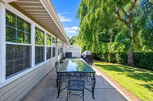 20 Wainscott Ct, Ridge, NY 11961 - Photo 27
