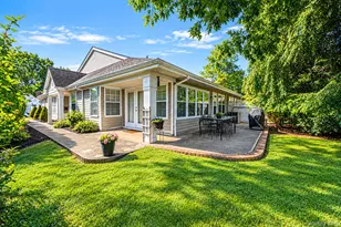 20 Wainscott Ct, Ridge, NY 11961 - Photo 29