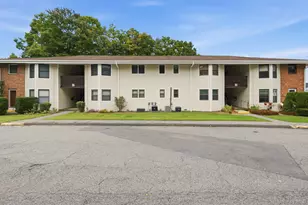 27 Walden Ct, Yorktown Heights, NY 10598 - Photo 3