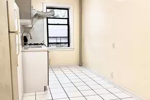 61-40 Saunders St, Rego Park, NY 11374 - Photo 3