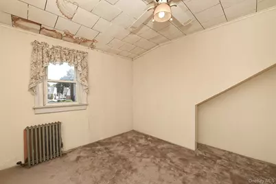 12 Hull Avenue, New Hyde Park, NY 11040 - Photo 23