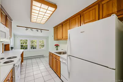 1704 Holly Stream Court, Brewster, NY 10509 - Photo 7