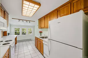 1704 Holly Stream Ct, Brewster, NY 10509 - Photo 7