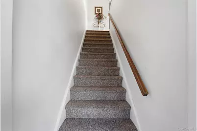 1610 Astor Avenue, Bronx, NY 10469 - Photo 23