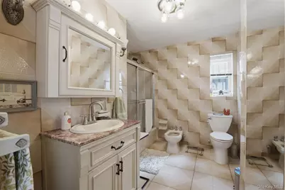 1610 Astor Avenue, Bronx, NY 10469 - Photo 13