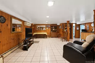 1610 Astor Ave, Bronx, NY 10469 - Photo 17