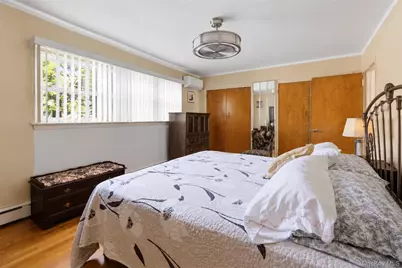 1610 Astor Avenue, Bronx, NY 10469 - Photo 9