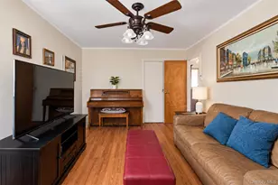 1610 Astor Ave, Bronx, NY 10469 - Photo 11