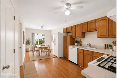 78 Confederation Place, New York, NY 10303 - Photo 3