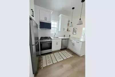 1220 Doges Prom #2B, Copiague, NY 11757 - Photo 9