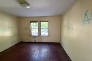 118-19 152nd St, Jamaica, NY 11434 - Photo 11
