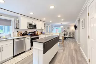 76 Corbin Ave, Patchogue, NY 11772 - Photo 9