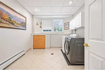 1 Chen Court, Middle Island, NY 11953 - Photo 35