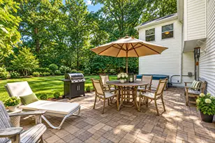 1 Chen Ct, Middle Island, NY 11953 - Photo 9