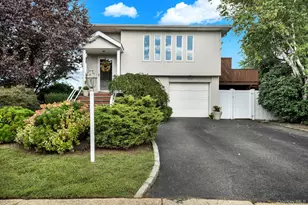 285 N Oak St, Massapequa, NY 11758 - Photo 37