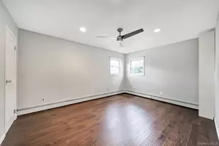 285 N Oak St, Massapequa, NY 11758 - Photo 31
