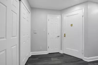 141-15 Union Turnpike #1-O, Flushing, NY 11367 - Photo 11