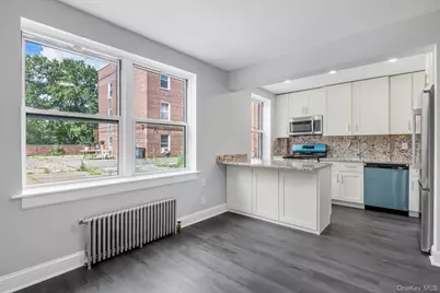 141-15 Union Turnpike #1-O, Flushing, NY 11367 - Photo 5