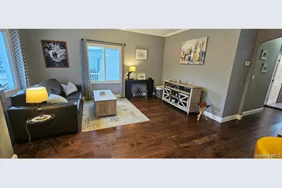 218 W Chester Street, Long Beach, NY 11561 - Photo 5