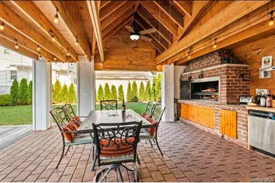 218 W Chester Street, Long Beach, NY 11561 - Photo 21
