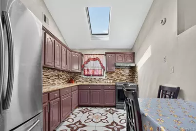84-70 159th Street, Jamaica, NY 11432 - Photo 11