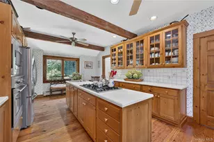 10 Holden Ln, Bayville, NY 11709 - Photo 21