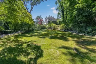 10 Holden Ln, Bayville, NY 11709 - Photo 41