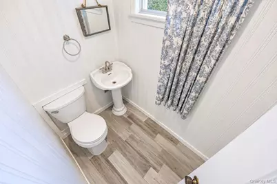 19 Badger Lane, East Setauket, NY 11733 - Photo 29
