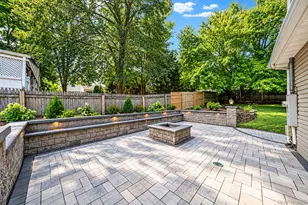 5 Willets Dr, Syosset, NY 11791 - Photo 33