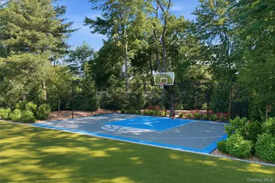 6 Castle Court, Woodbury, NY 11797 - Photo 7