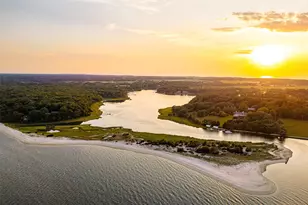 1200 Indian Neck Ln, Peconic, NY 11958 - Photo 41