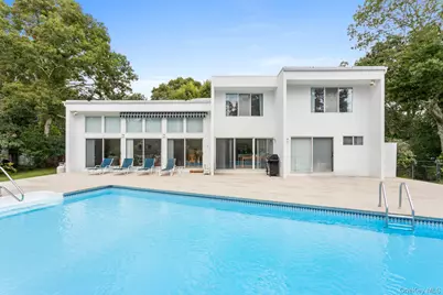 40 Peacock Path, East Quogue, NY 11942 - Photo 3