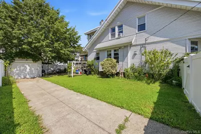 93-27 92nd Avenue, Woodhaven, NY 11421 - Photo 29