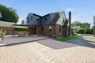 201 Glenmore St, East Williston, NY 11596 - Photo 25