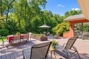39 Daly Ct, Riverhead, NY 11901 - Photo 15