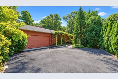 39 Daly Court, Riverhead, NY 11901 - Photo 11