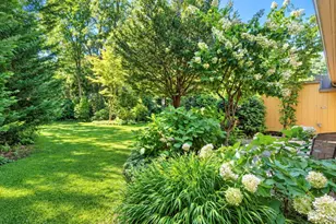 39 Daly Ct, Riverhead, NY 11901 - Photo 17