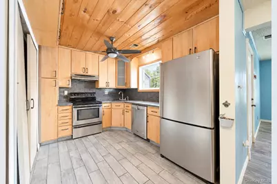 204 Springmeadow Drive #M, Holbrook, NY 11741 - Photo 19