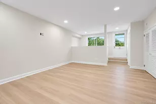 22 Somerset Dr, Yonkers, NY 10710 - Photo 23