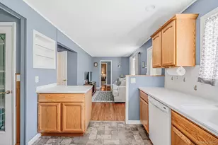 152 Grand Ave, Shirley, NY 11967 - Photo 5