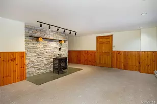 129 Clinton Corners Rd, Salt Point, NY 12578 - Photo 25