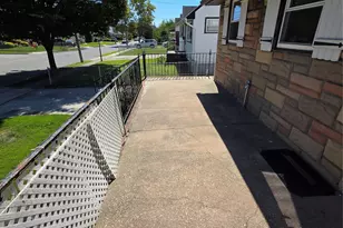 66 Gates Ave, Valley Stream, NY 11580 - Photo 3