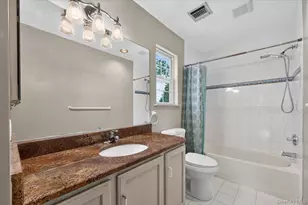 136 Cranberry Ct, Melville, NY 11747 - Photo 15