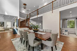 105 Woodhill Ln, Manhasset, NY 11030 - Photo 19